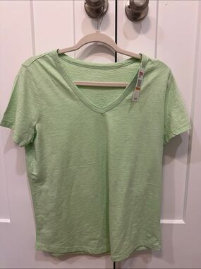 Vineyard Vines Light Green V-Neck Short Sleeve Tee